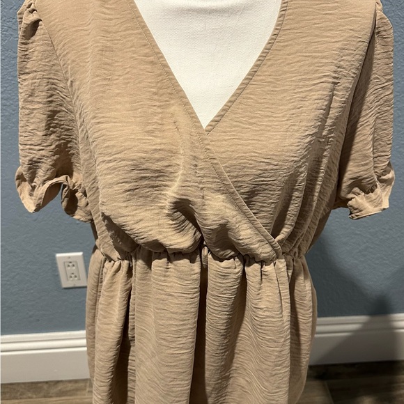 SHEIN Babydoll Top - Picture 3 of 6